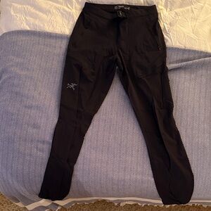 Arc'teryx Jet Black Performance Pants